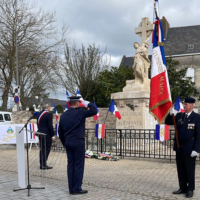 journée nationale d'hommage aux morts pour la france pendant la guerre d'algérie et les combats du maroc et de la tunisie